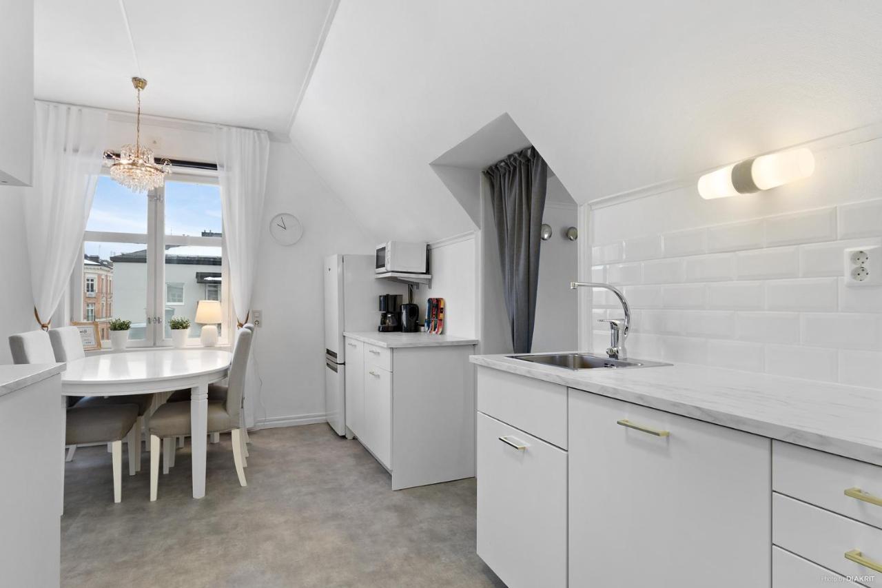 Hernoerum Storgatan - Centrala Laegenheter แฮร์เนอซันด์ ภายนอก รูปภาพ